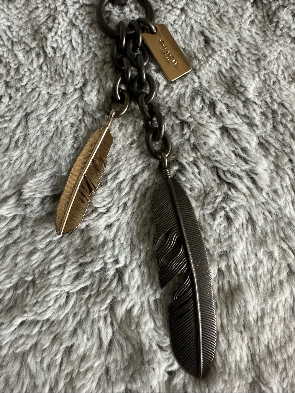 Coach Metal Feather Bag Charm Keychain - Picture 2 of 10